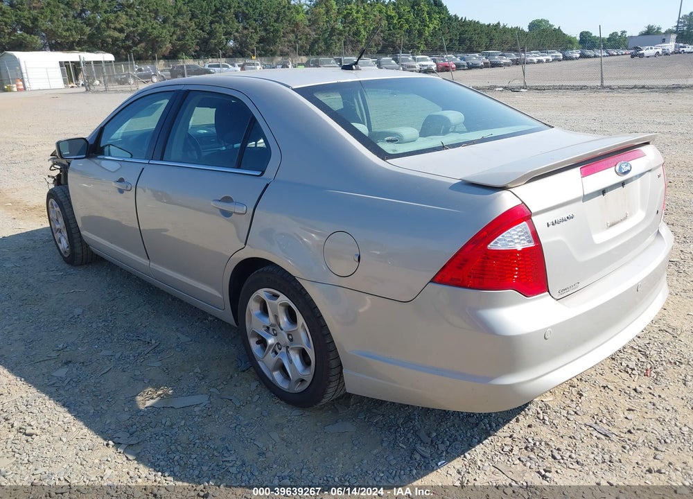 2010 FORD FUSION SE VIN: 3FAHP0HA4AR335782