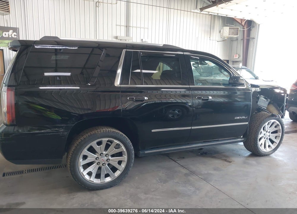 2017 GMC YUKON DENALI VIN: 1GKS2CKJ5HR361309