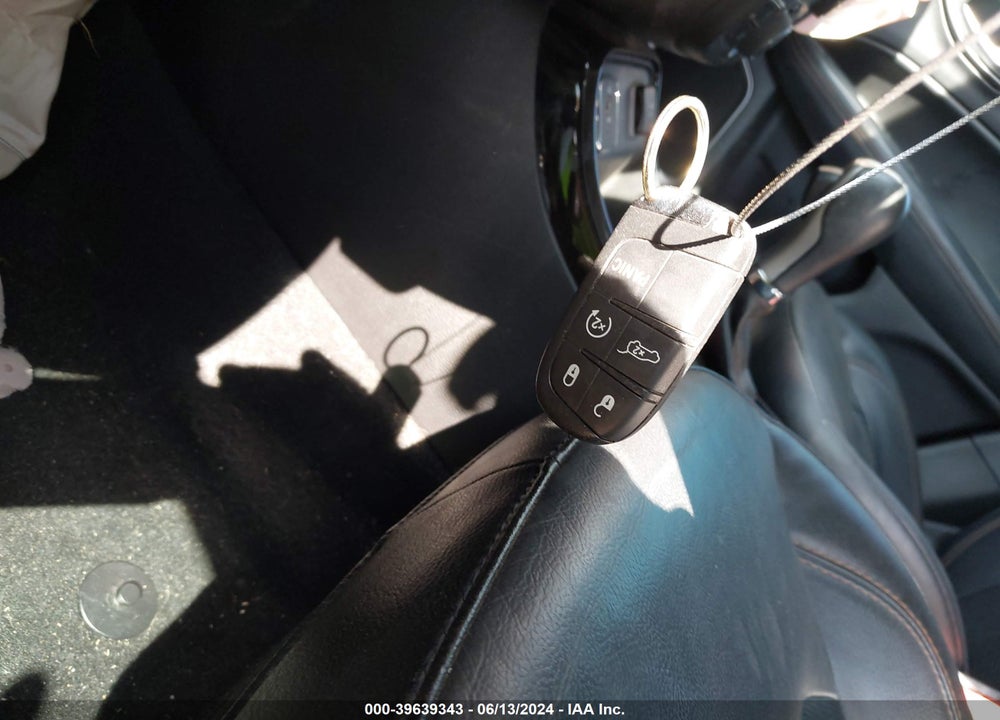 2018 JEEP COMPASS LIMITED FWD VIN: 3C4NJCCB2JT406724