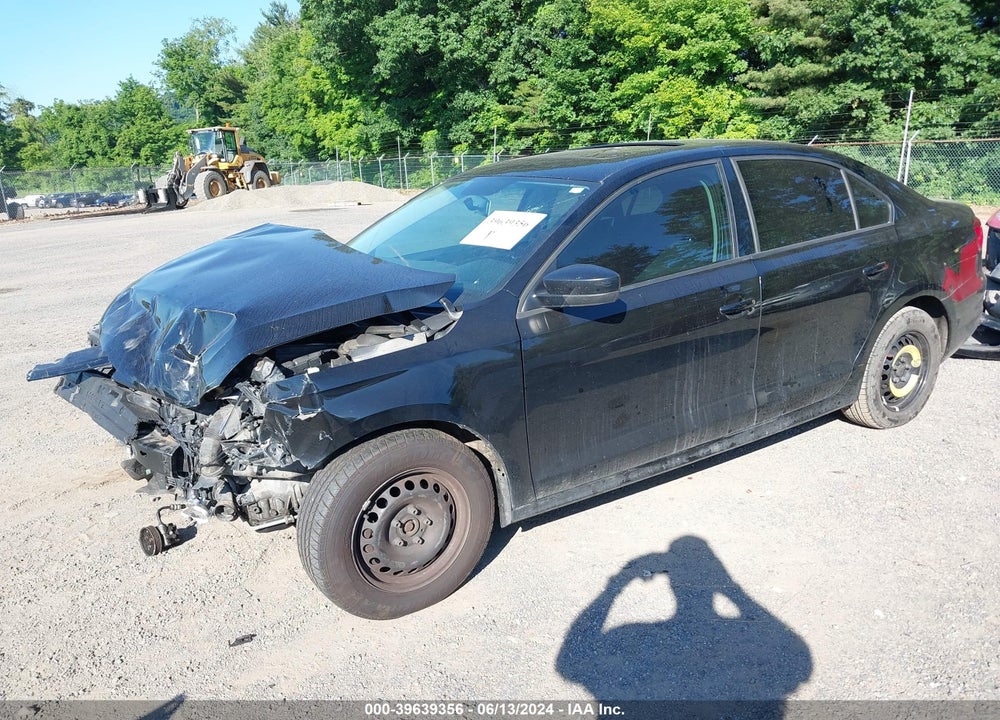 2013 VOLKSWAGEN JETTA 2.0L S VIN: 3VW2K7AJ2DM241030