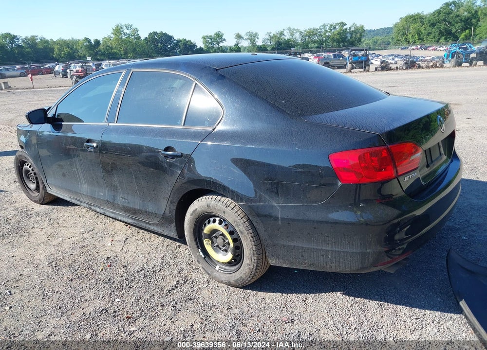 2013 VOLKSWAGEN JETTA 2.0L S VIN: 3VW2K7AJ2DM241030