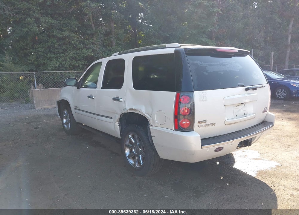 2009 GMC YUKON DENALI VIN: 1GKFK03219R201176