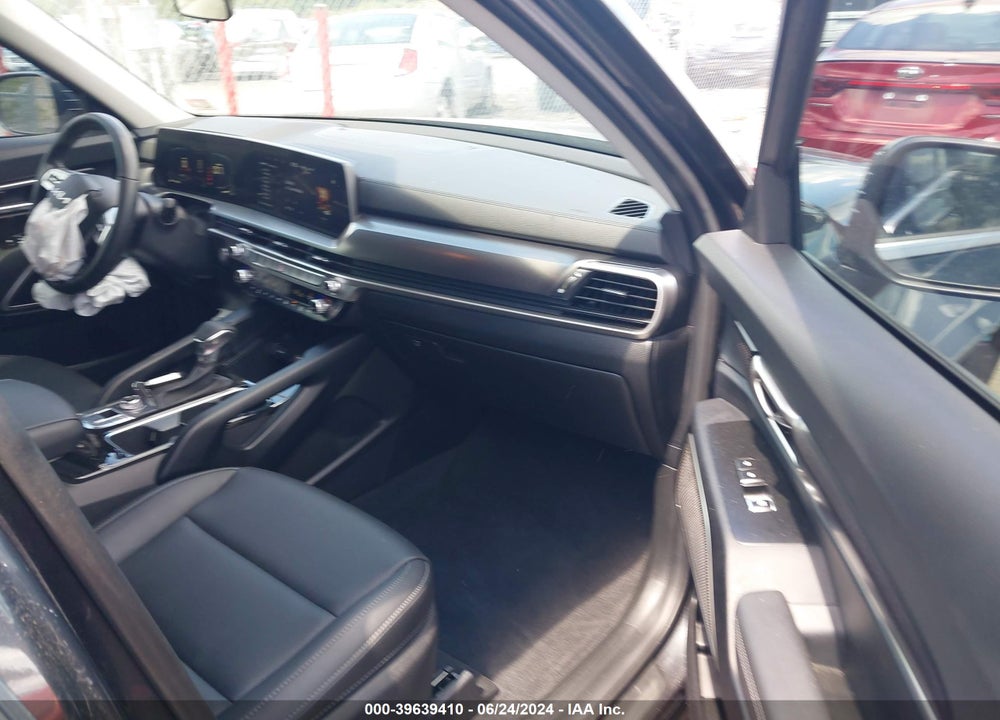 2023 KIA TELLURIDE LX VIN: 5XYP2DGC7PG350259