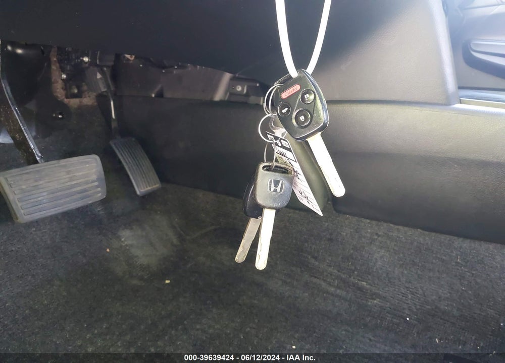 2012 HONDA ACCORD 2.4 LX-P VIN: 1HGCP2F44CA205688