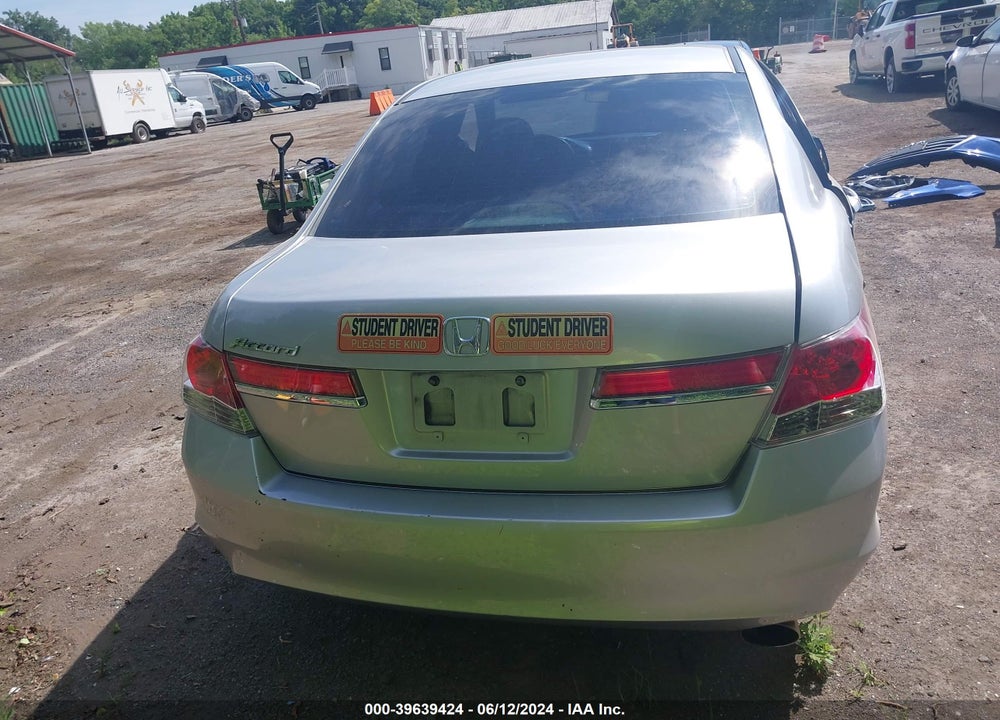2012 HONDA ACCORD 2.4 LX-P VIN: 1HGCP2F44CA205688