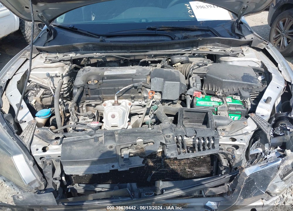 2013 HONDA ACCORD EX VIN: 1HGCR2F77DA023196
