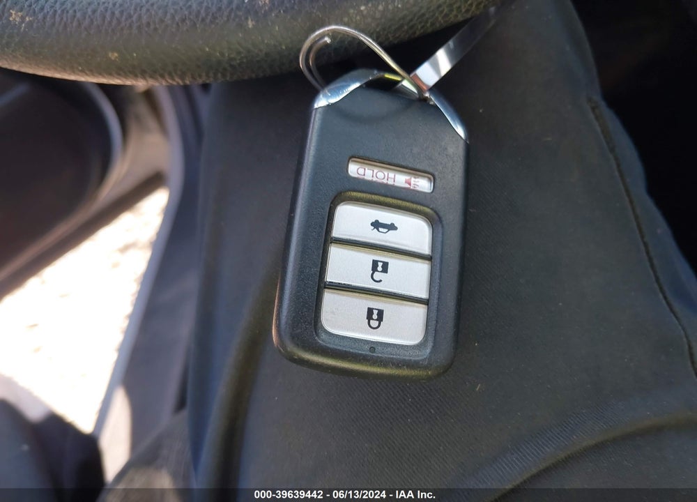 2013 HONDA ACCORD EX VIN: 1HGCR2F77DA023196