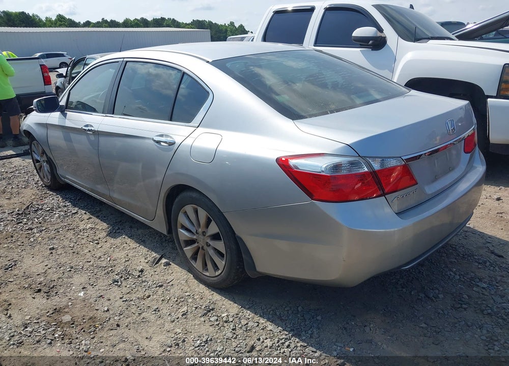 2013 HONDA ACCORD EX VIN: 1HGCR2F77DA023196