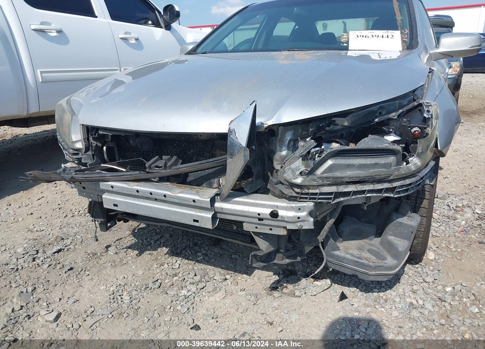 2013 HONDA ACCORD EX VIN: 1HGCR2F77DA023196