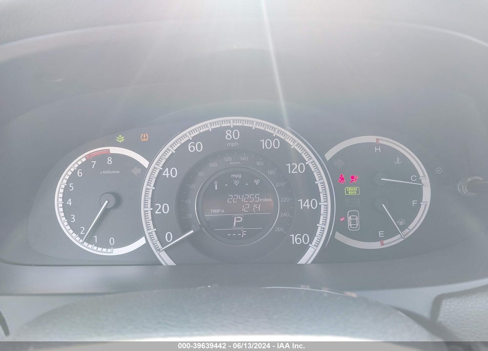 2013 HONDA ACCORD EX VIN: 1HGCR2F77DA023196