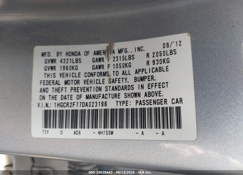 2013 HONDA ACCORD EX VIN: 1HGCR2F77DA023196
