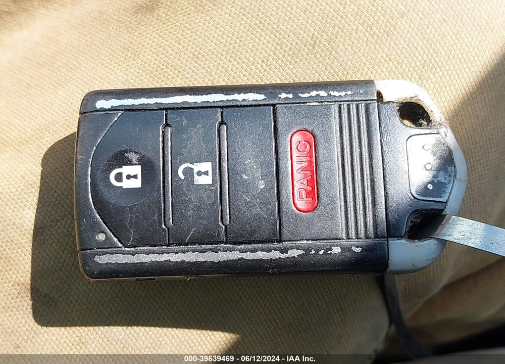 2012 ACURA TL 3.5 VIN: 19UUA8F52CA002221