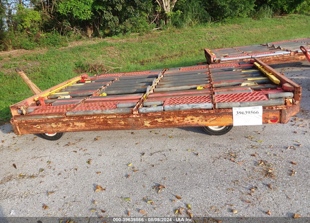 2004 EQUIPMENT GSE A05165D VIN: 00000000000168498