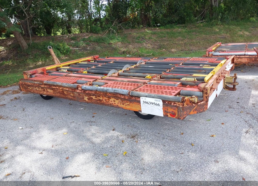 2004 EQUIPMENT GSE A05165D VIN: 00000000000168498