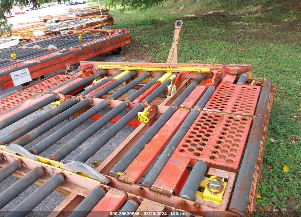 2004 EQUIPMENT GSE A05165D VIN: 00000000000168498