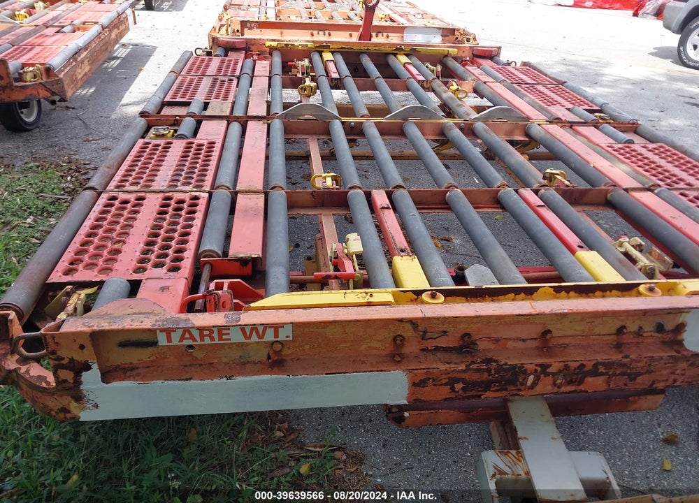 2004 EQUIPMENT GSE A05165D VIN: 00000000000168498