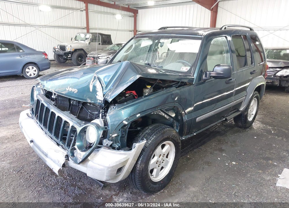 2005 JEEP LIBERTY SPORT VIN: 1J4GK48K55W560178