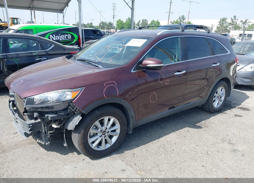 2019 KIA SORENTO 3.3L LX VIN: 5XYPG4A58KG455817