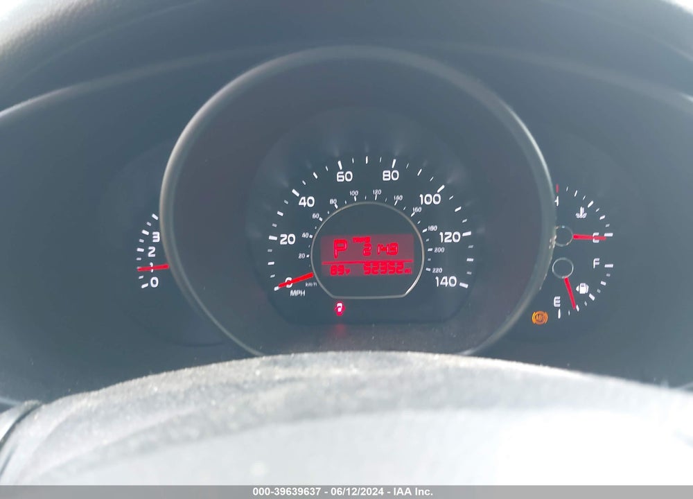 2014 KIA SOUL VIN: KNDJN2A26E7738952