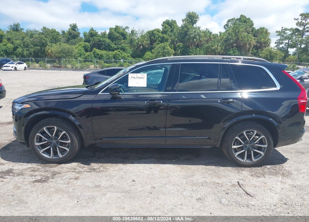 2018 VOLVO XC90 T5 MOMENTUM VIN: YV4102CK7J1347539