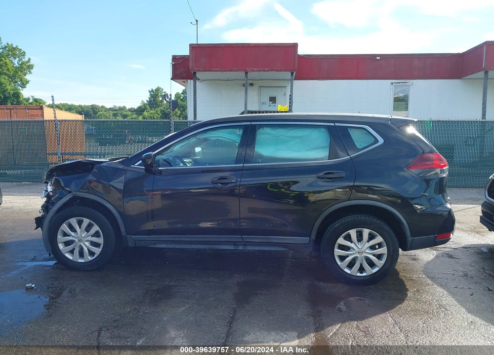2018 NISSAN ROGUE S VIN: KNMAT2MV5JP580769
