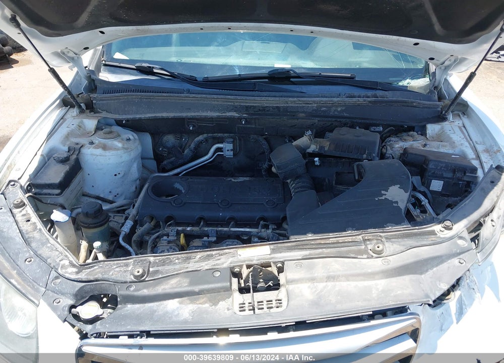 2012 HYUNDAI SANTA FE GLS VIN: 5XYZGDAB7CG114649