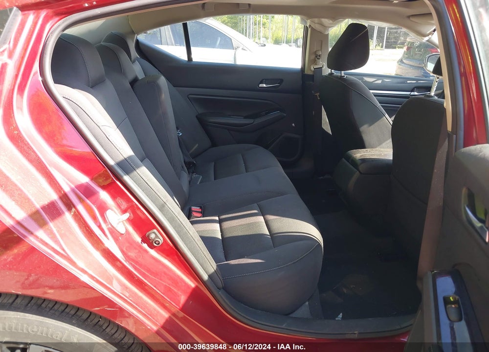 2022 NISSAN ALTIMA SV FWD VIN: 1N4BL4DVXNN379117
