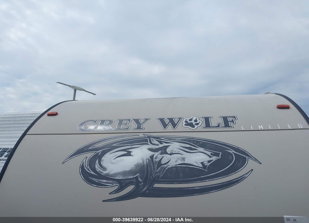 2019 FOREST RIVER CHEROKEE VIN: 4X4TCKB22KK055288