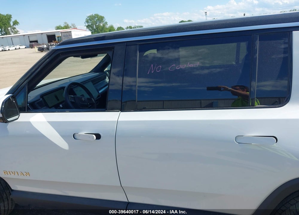 2022 RIVIAN R1S LAUNCH EDITION VIN: 7PDSGABL8NN001434
