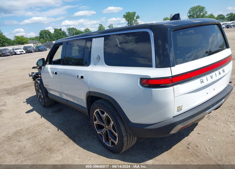 2022 RIVIAN R1S LAUNCH EDITION VIN: 7PDSGABL8NN001434