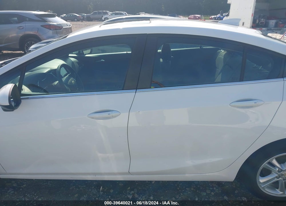 2018 CHEVROLET CRUZE LT AUTO VIN: 1G1BE5SM0J7214530
