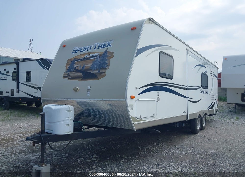 2013 VENTURE TRAVEL TRAILER VIN: 4EZT12526D8012739