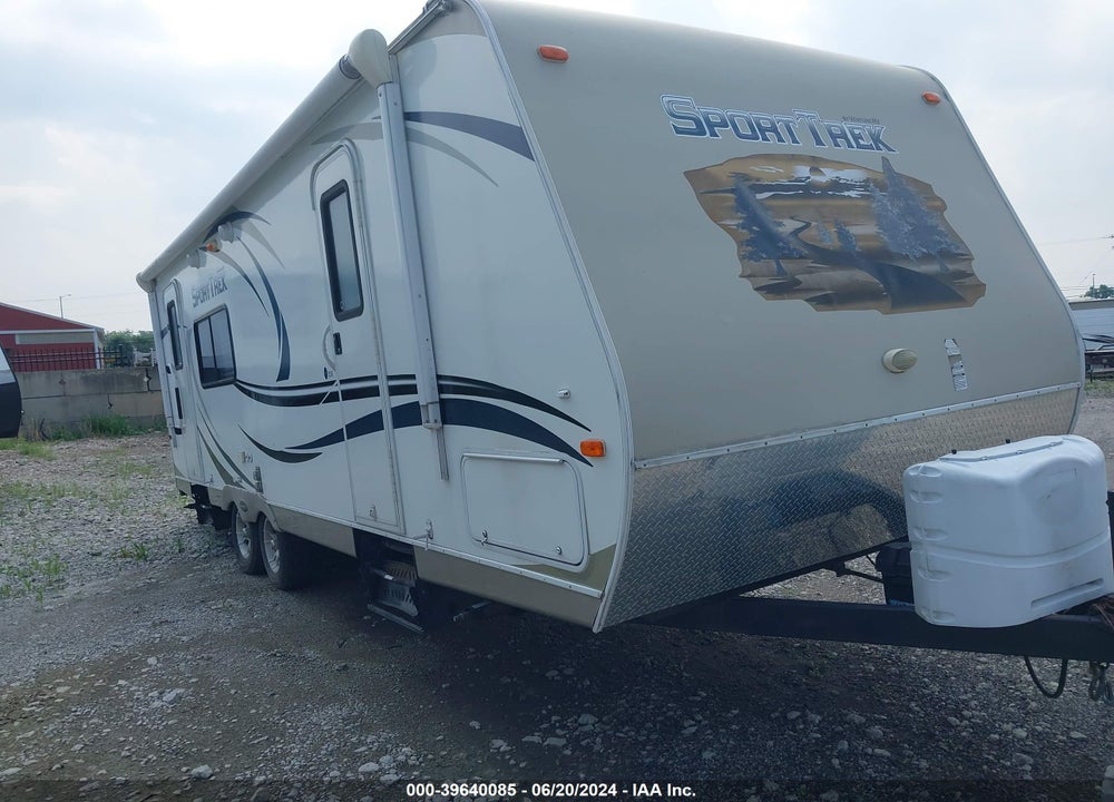2013 VENTURE TRAVEL TRAILER VIN: 4EZT12526D8012739