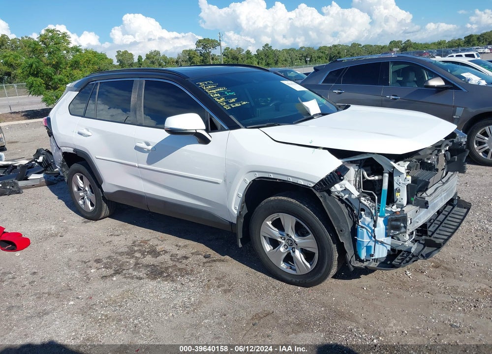 2019 TOYOTA RAV4 XLE VIN: 2T3P1RFV0KC031672