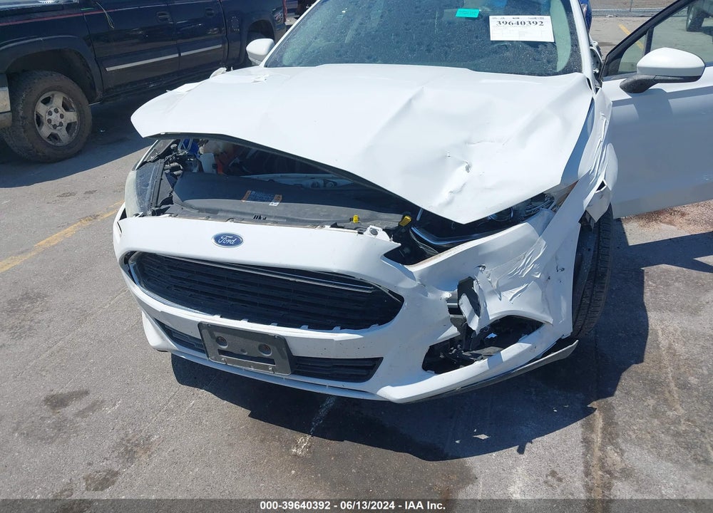 2014 FORD FUSION S VIN: 1FA6P0G71E5393922