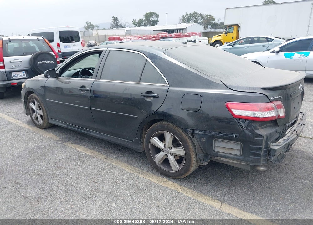 2011 TOYOTA CAMRY SE VIN: 4T1BF3EK7BU777589