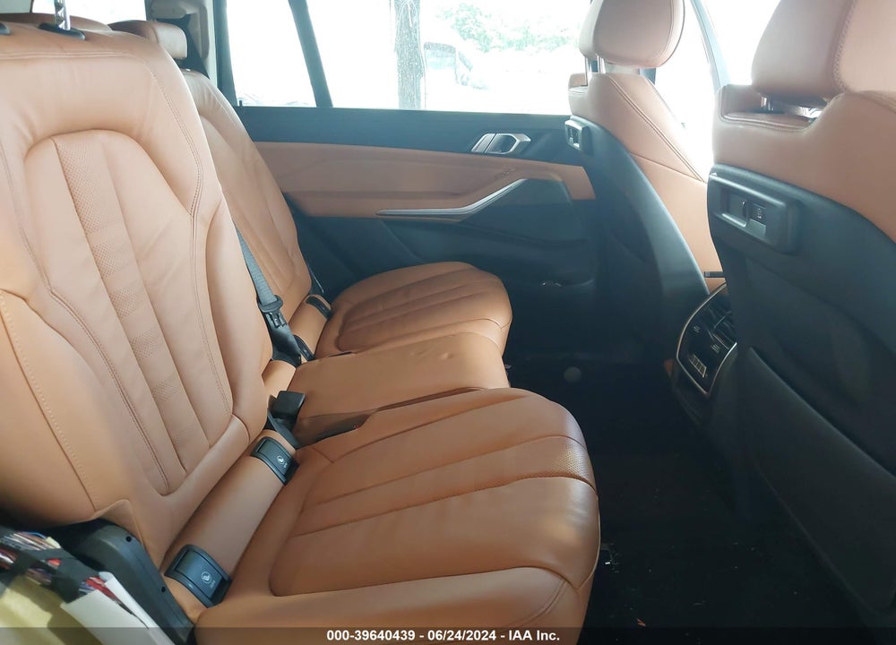2022 BMW X7 XDRIVE40I VIN: 5UXCW2C06N9K22255