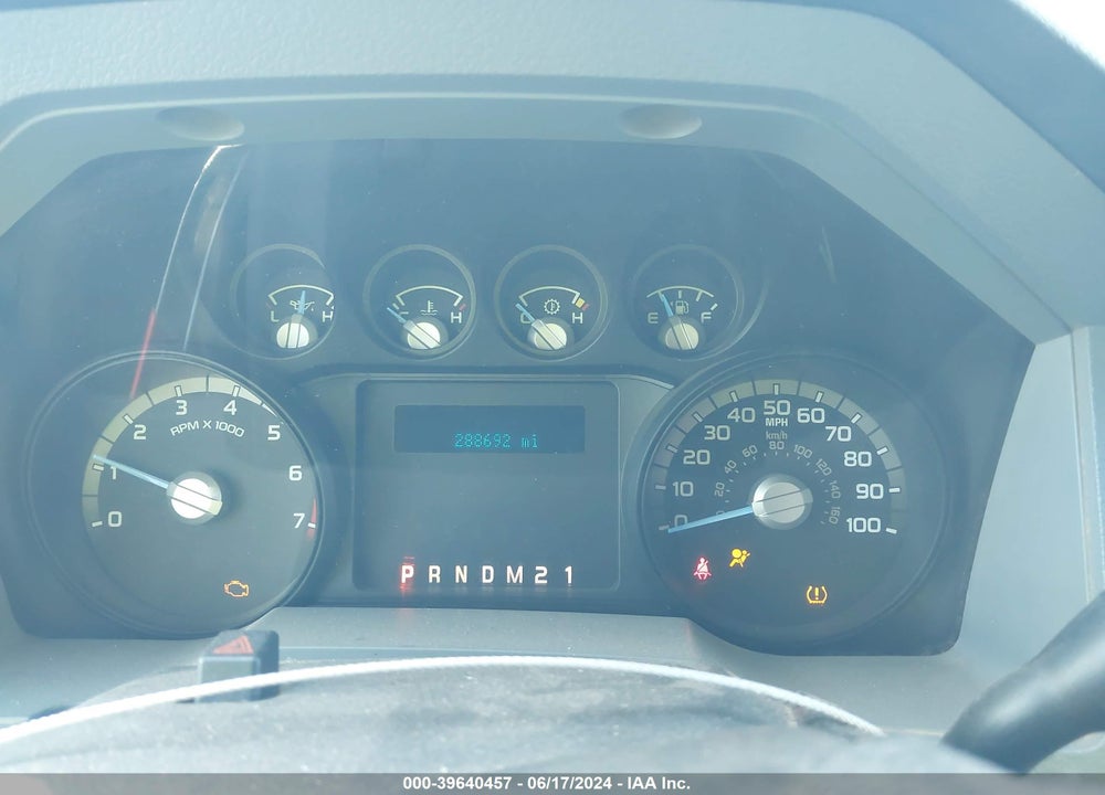 2013 FORD F-250 XL VIN: 1FT7W2B63DEB61879