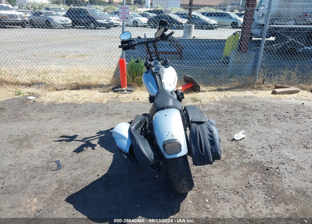2020 HARLEY-DAVIDSON FXLRS VIN: 1HD1YWK28LB034631