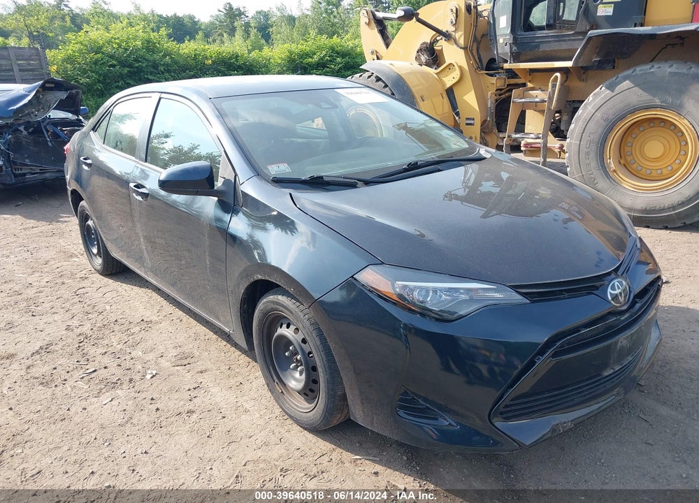 2018 TOYOTA COROLLA LE VIN: 2T1BURHE8JC016472