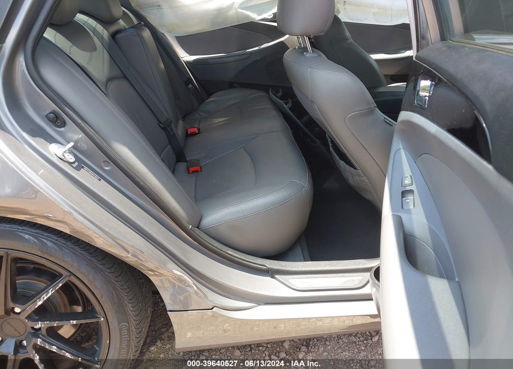 2013 HYUNDAI SONATA LIMITED 2.0T VIN: 5NPEC4AB3DH578235