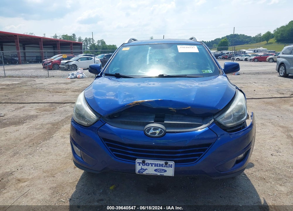 2015 HYUNDAI TUCSON SE VIN: KM8JUCAG1FU993575