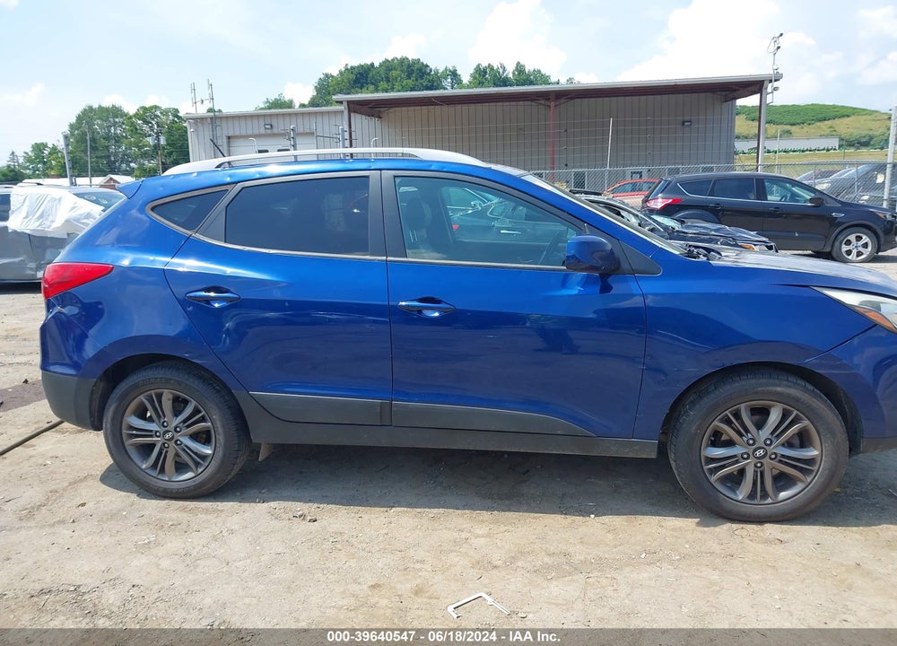 2015 HYUNDAI TUCSON SE VIN: KM8JUCAG1FU993575