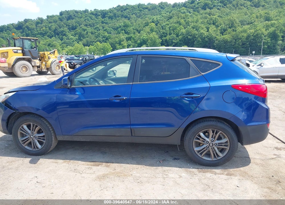 2015 HYUNDAI TUCSON SE VIN: KM8JUCAG1FU993575
