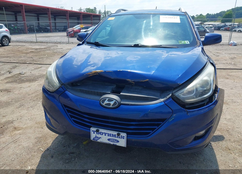2015 HYUNDAI TUCSON SE VIN: KM8JUCAG1FU993575