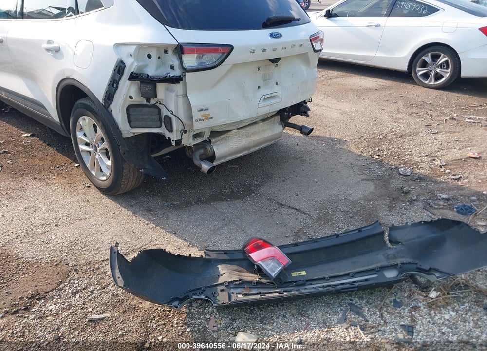 2022 FORD ESCAPE SE VIN: 1FMCU0G63NUA78537