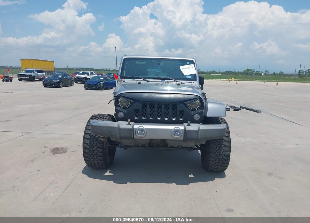 2016 JEEP WRANGLER UNLIMITED SAHARA VIN: 1C4BJWEG9GL172969