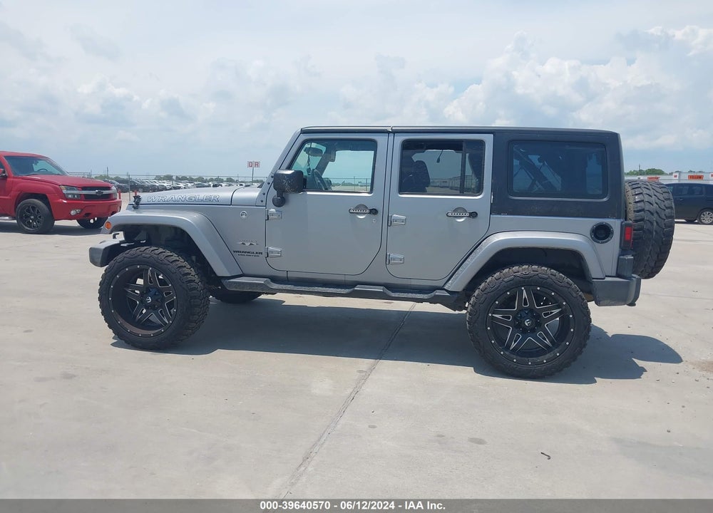 2016 JEEP WRANGLER UNLIMITED SAHARA VIN: 1C4BJWEG9GL172969