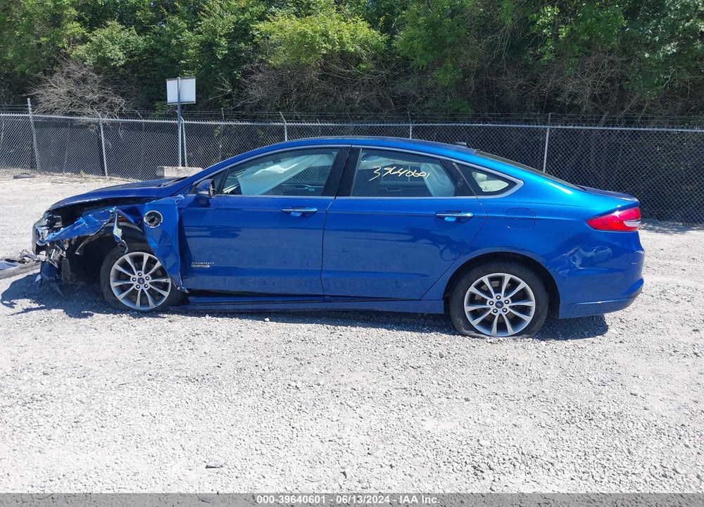 2017 FORD FUSION ENERGI SE LUXURY VIN: 3FA6P0PU2HR160719