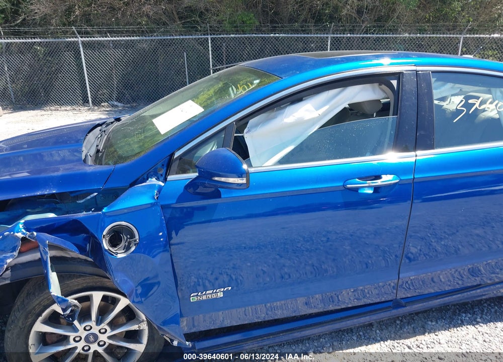2017 FORD FUSION ENERGI SE LUXURY VIN: 3FA6P0PU2HR160719